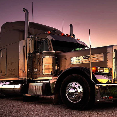 How LED Lights can Boost Your Big Rig Appearance