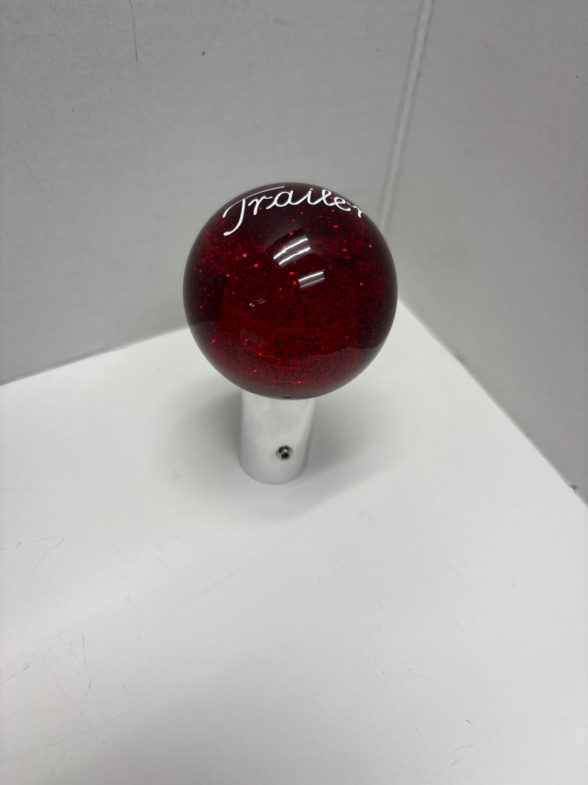 Twisted Shifterz - Glitter Brake Knob Engraved Trailer White V1