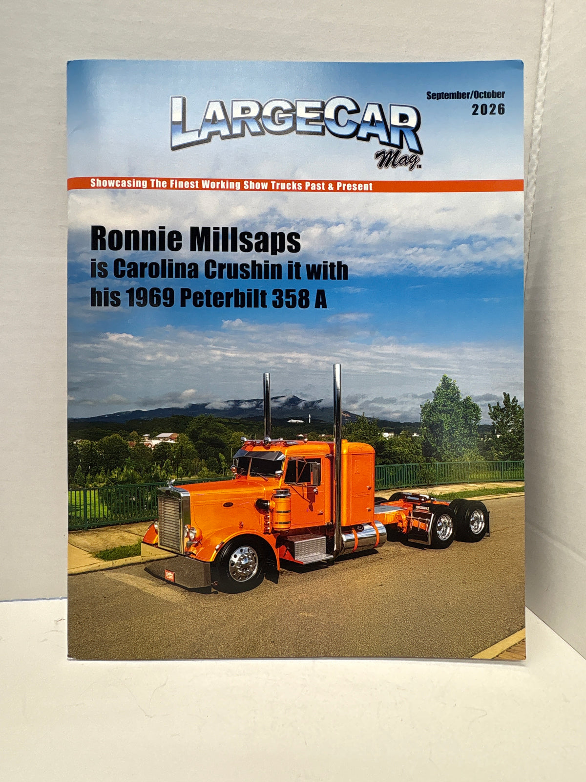 LargeCar– Magazine