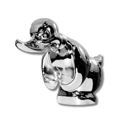 Mack Exterior