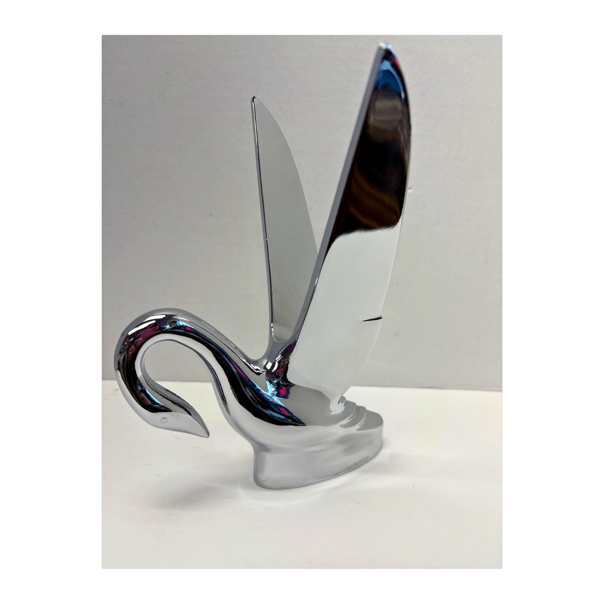 Swan Hood Ornament Vintage Style Wings Slight Damage | Grand General