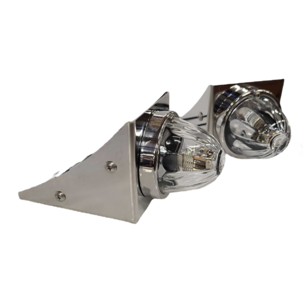 Peterbilt OEM Fuel Tank Brackets with One Watermelon Cutout | JML Kustoms
