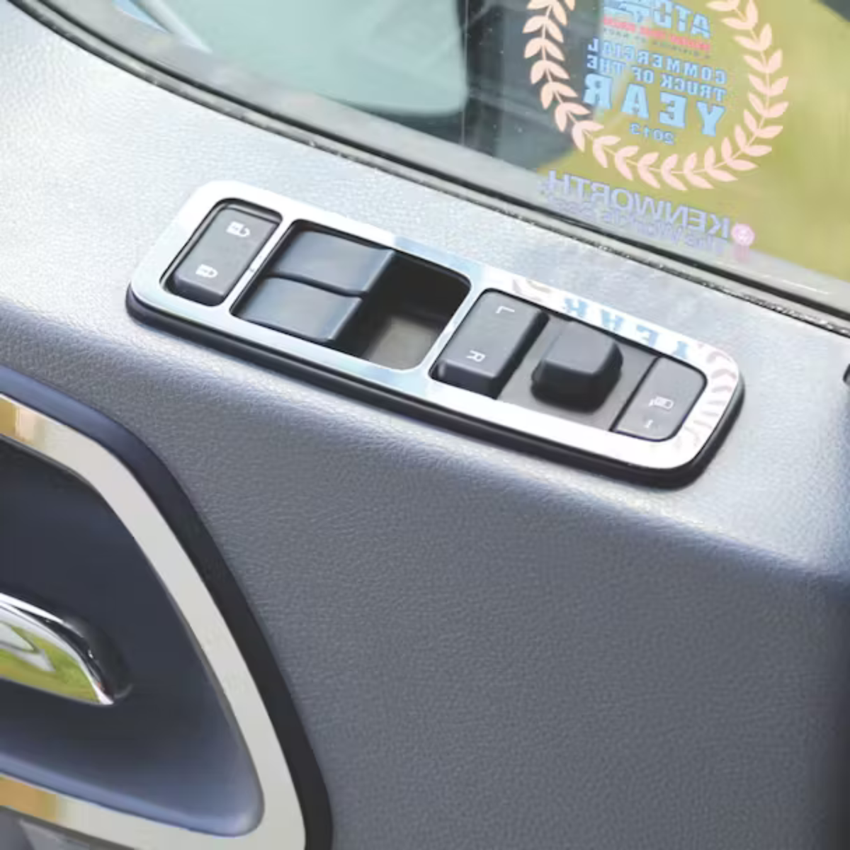 Kenworth T680/880 Power Window Trims | Driver &amp; Passenger Side | Polished Stainless Steel | RoadWorks